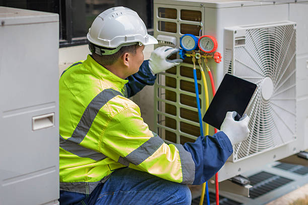 Professional Hvac technician working in Chester, VA